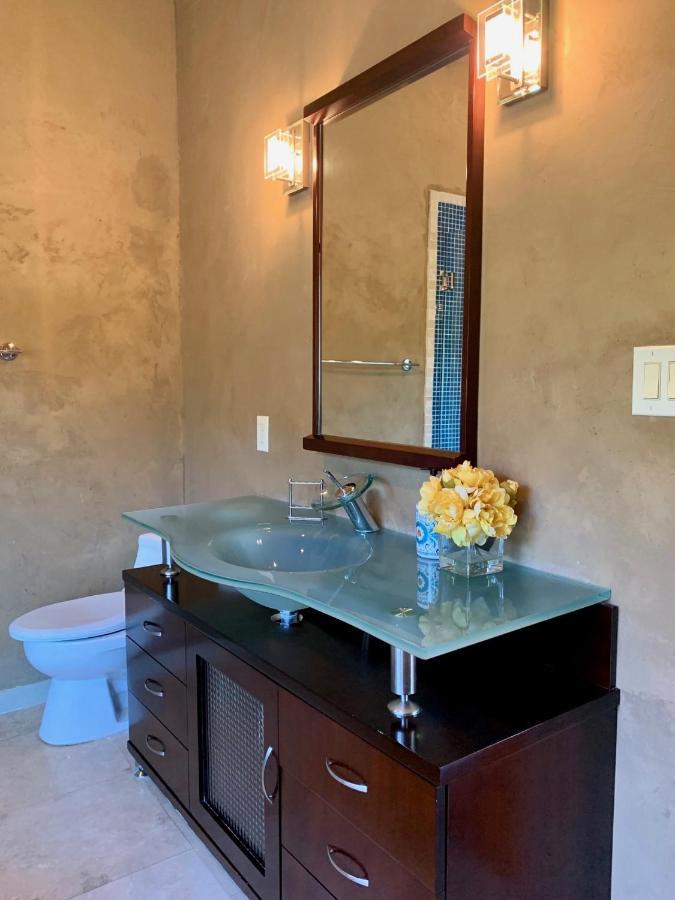 Scenic Hill Country Retreat - Rhino Ranch Villa New Braunfels Bagian luar foto